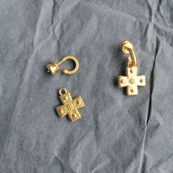 Julie Vos Canterbury Gold Hoop & Charm Earrings fashion - Picture 3 of 3